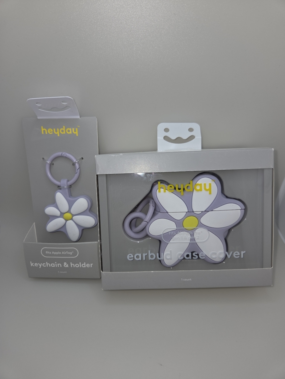Heyday Apple Air Tag Holder And Earbud Case